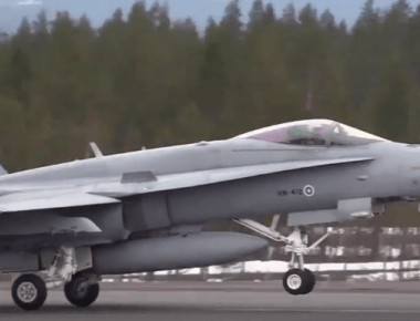 Δείτε πλάνα από τη ΝΑΤΟϊκή αεροπορική άσκηση «Arctic Challenge 2017»! (βίντεο)